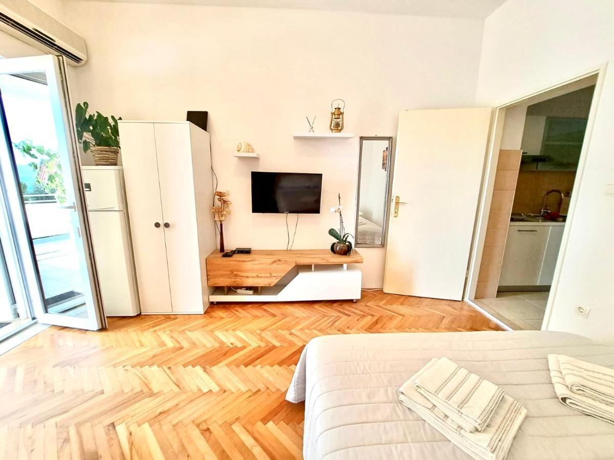 Nemira Beach Getaway Omiš Extérieur photo