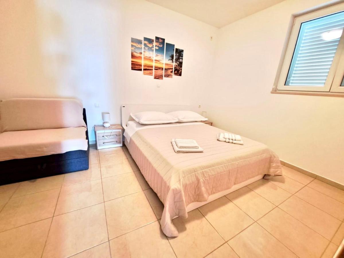 Nemira Beach Getaway Omiš Extérieur photo